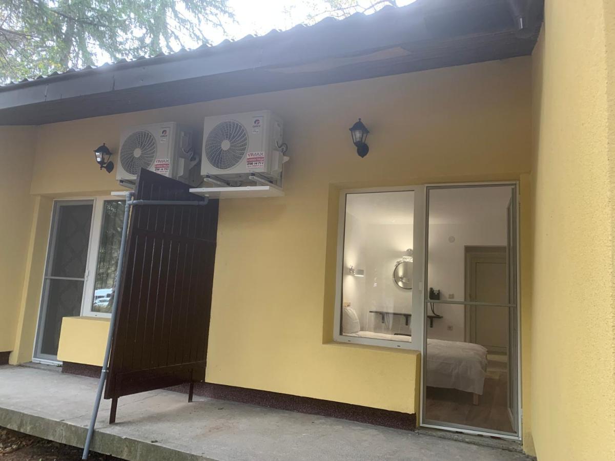 Мотел Тихия Кът Vladaya Exterior foto